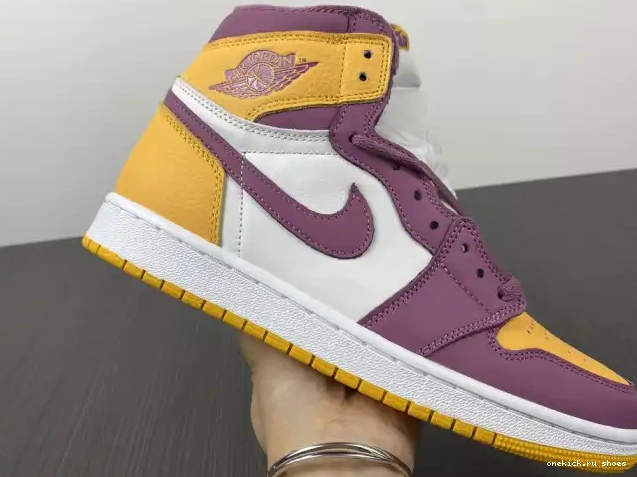 Rep 1 High OG Brotherhood Jordan Air 555088-706 0408